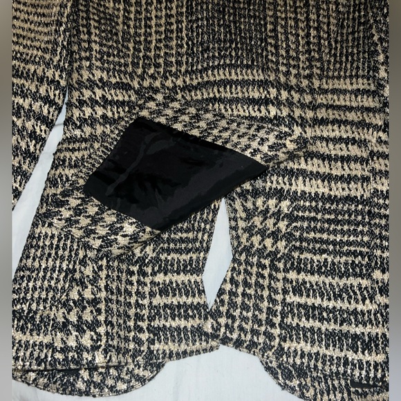 Smythe Duchess One Button Blazer Black and Gold Stunning! - Picture 13 of 13